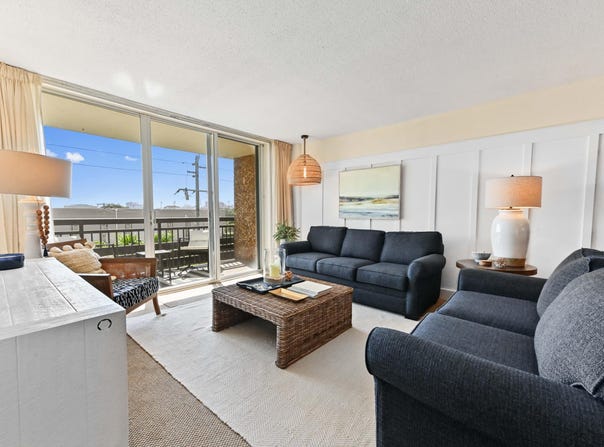 555 NW 4th Avenue, Boca Raton, FL 33432
