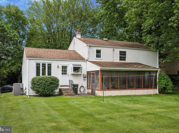 415 JEROME ROAD, FEASTERVILLE TREVOSE, PA 19053