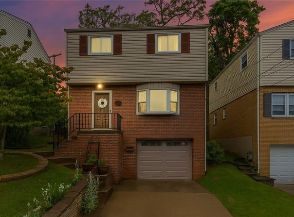 2920 Roland Ave, Baldwin Boro, PA 15227