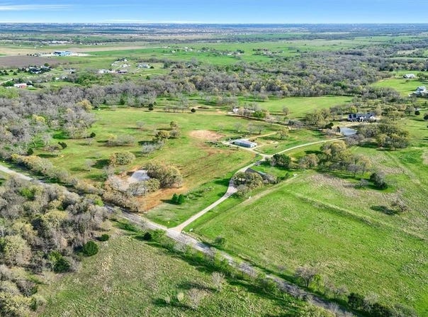 8301 Stephens Ranch Road, Pilot Point, TX 76258