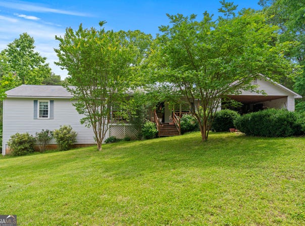 1546 Walter Stover, Gainesville, GA 30501