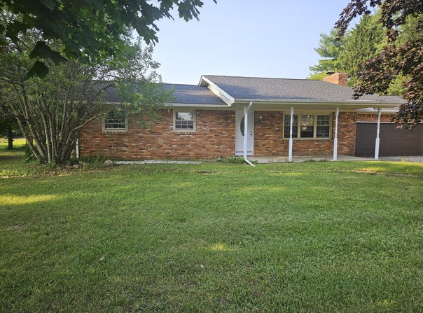 5640 Ogden Street, Osseo, MI 49266