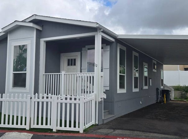 9902 Jamacha Blvd, Spring Valley, CA 91977