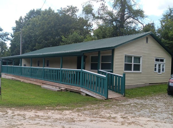 211 Jackson Hill Rd, Shepherdsville, KY 40165