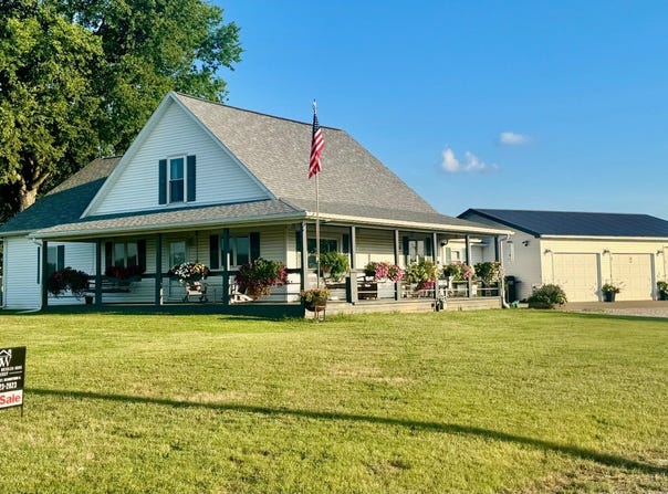 11074 IL Rte 125, Beardstown, IL 62618