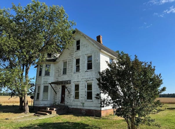 7382 BULLBEGGAR RD, WITHAMS, VA 23488