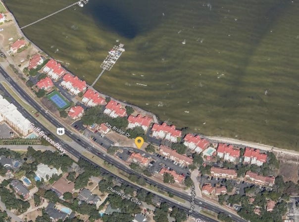 Baybridge Dr, Gulf Breeze, FL 32561