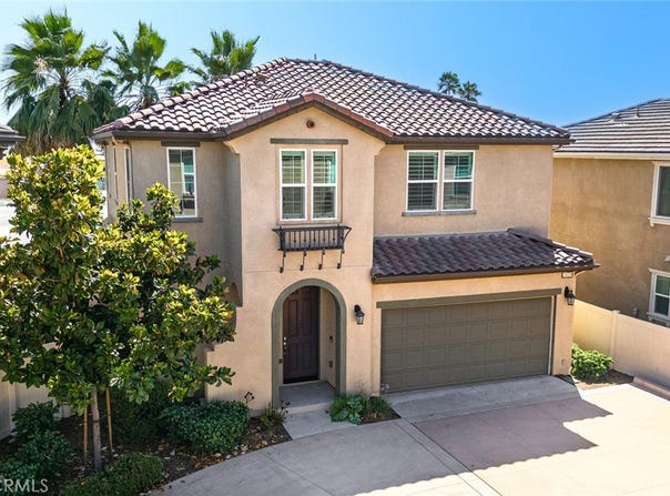 28419 Sunflower Street, Highland, CA 92346