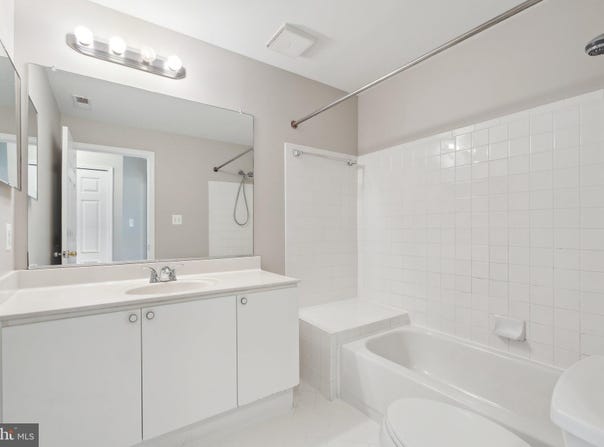 20583 SNOWSHOE SQUARE, ASHBURN, VA 20147