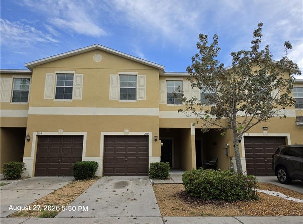 2110 GOLDEN FALCON Drive, RUSKIN, FL 33570