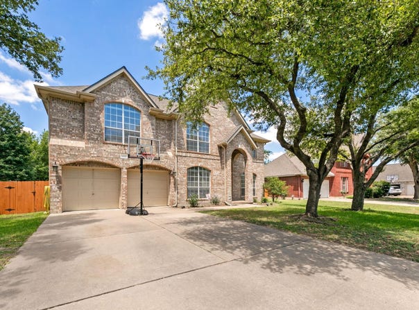 404 Autumn TRL, Georgetown, TX 78626