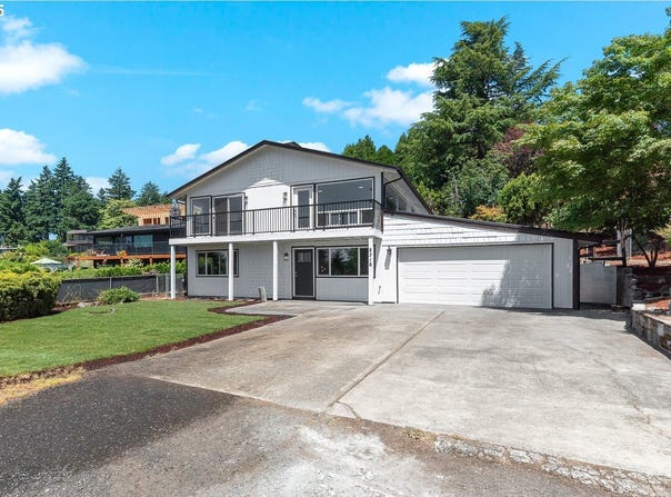 8318 SE MIDDLE WAY, Vancouver, WA 98664