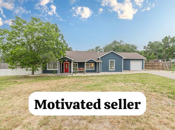 560 Persimmon PASS, Fischer, TX 78623