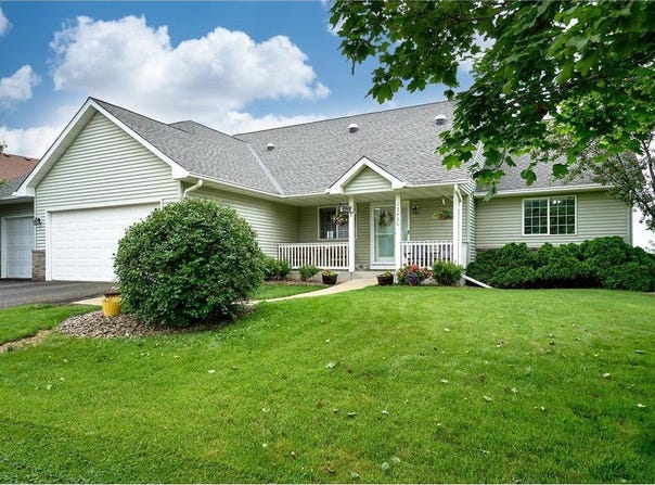 12426 Chesholm Lane, Eden Prairie, MN 55347