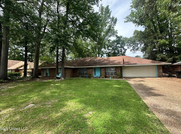 408 Millrun Road, Brandon, MS 39047