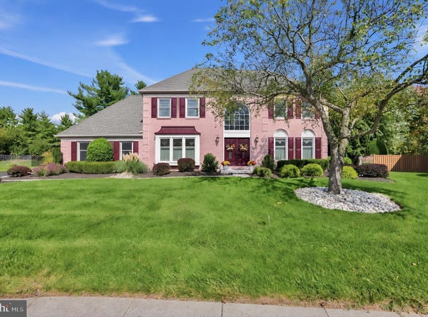 700 FOX HOLLOW Drive, YARDLEY, PA 19067