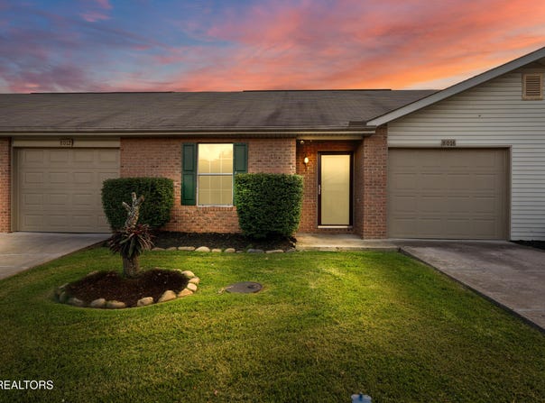 8016 Stablegate Way, Powell, TN 37849