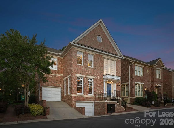 1124 Dilworth Crescent Row, Charlotte, NC 28203