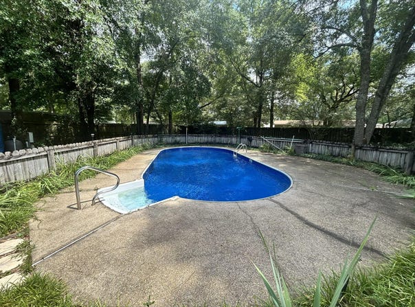 1511 Texas Parkway, Crestview, FL 32536