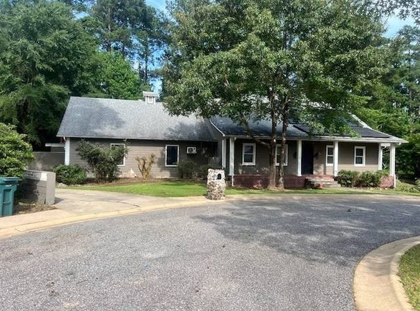 6 Marinda Ln, Magnolia, AR 71753