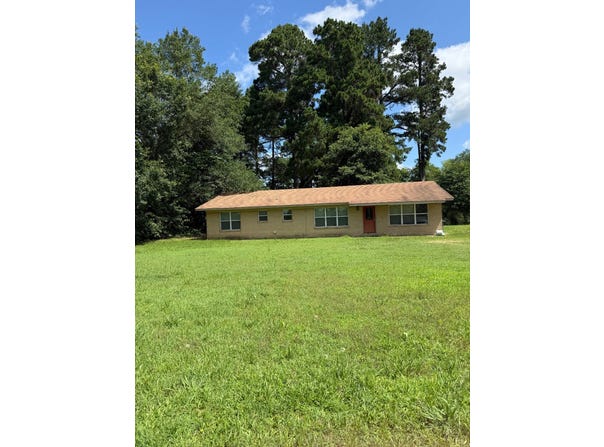 1210 E.2nd, Foreman, AR 71836