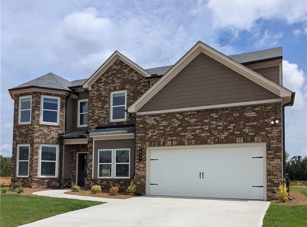 306 Rodeo Drive, Auburn, GA 30102