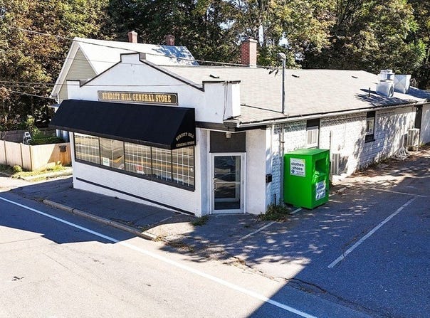 363 Main St, Clinton, MA 01510