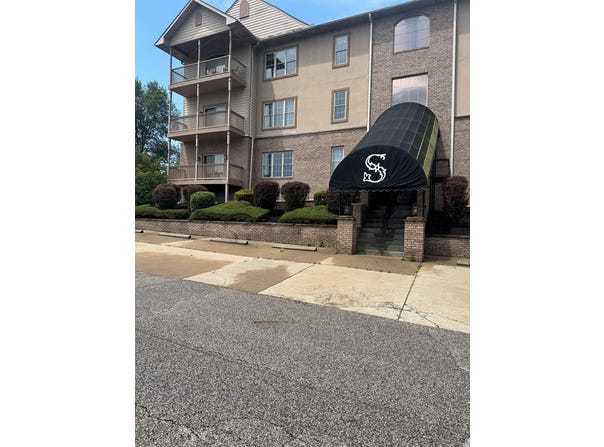 303 Townhouse Road, Wheeling, WV 26003