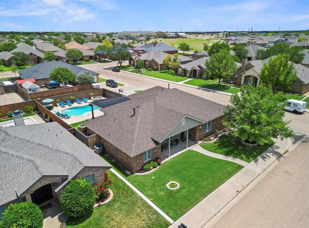 9207 Huron Avenue, Lubbock, TX 79424