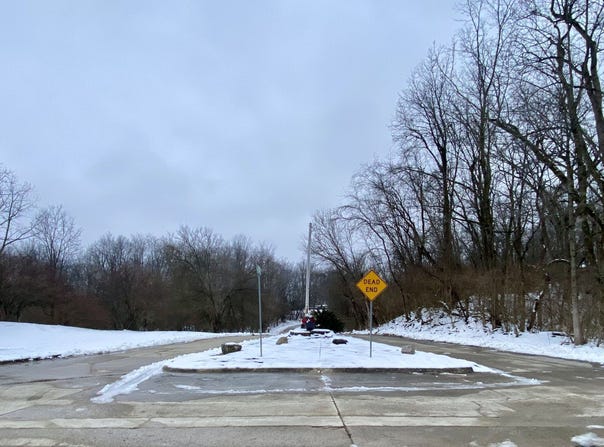 N Summerhill Drive, Albany, IN 47320