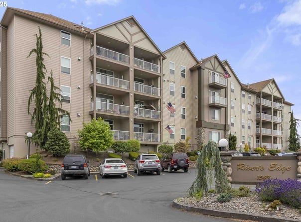 1548 RIVER RD, Longview, WA 98632