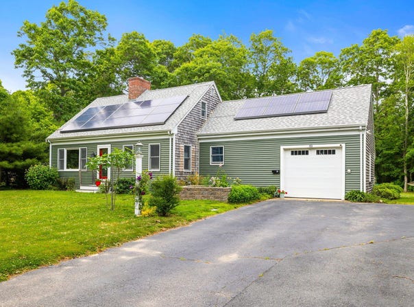 59 Coleridge Drive, Falmouth, MA 02540