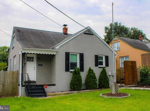 221 WILSON BOULEVARD SW, GLEN BURNIE, MD 21061