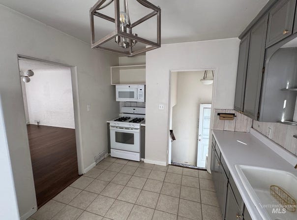 1911 Blaine St, Caldwell, ID 83605