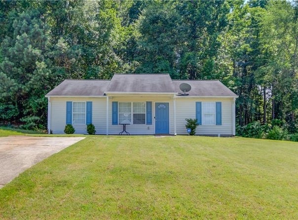 120 Coles Court Drive, Commerce, GA 30529