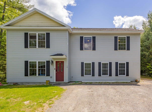 14 Cessna Way, Naples, ME 04055
