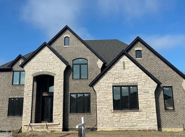 54125 Carrington, Shelby Twp, MI 48316-1365