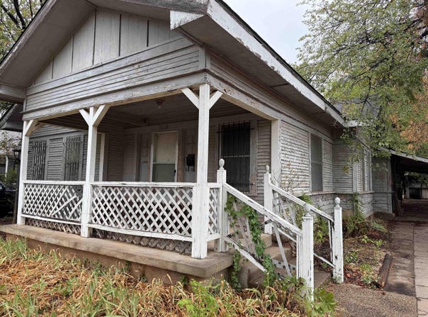 1658 KEELER AVENUE, Wichita Falls, TX 76301
