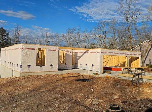 9833 Ridgecrest Drive, Hillsboro, MO 63050