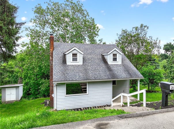 876 Sylvan Avenue, N Versailles, PA 15137