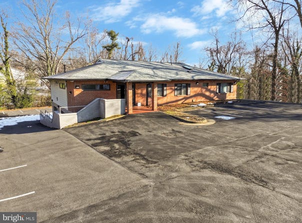 1502 FEATHERSTONE ROAD, WOODBRIDGE, VA 22191