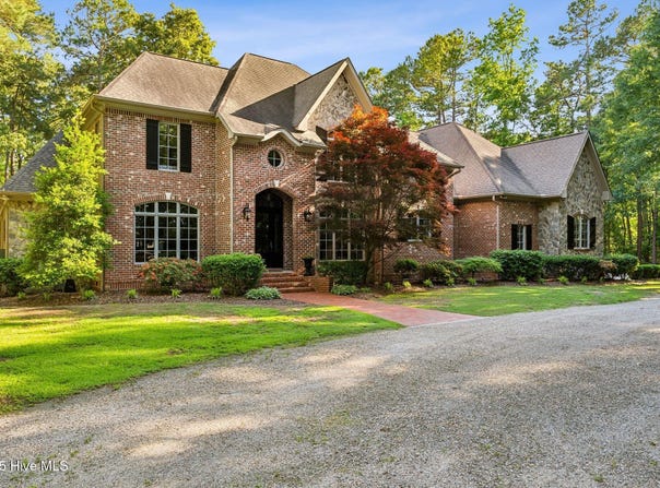 9409 Mcqueen Road, Laurinburg, NC 28352