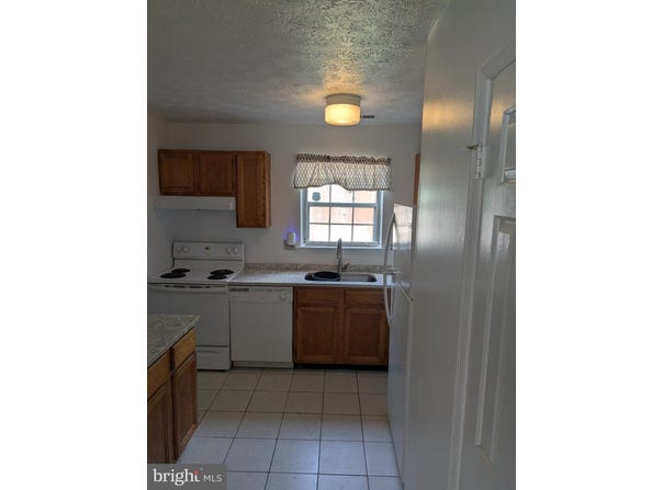 3002 BRINKLEY STATION DRIVE, TEMPLE HILLS, MD 20748