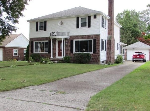 147 Glen Road, Woonsocket, RI 02895