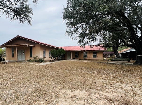 335 SE 4th Street, Premont, TX 78375