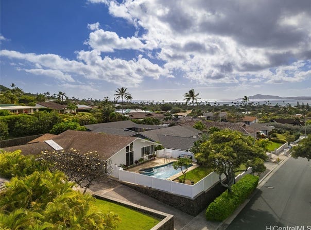 251 Kalalau Street, Honolulu, HI 96825