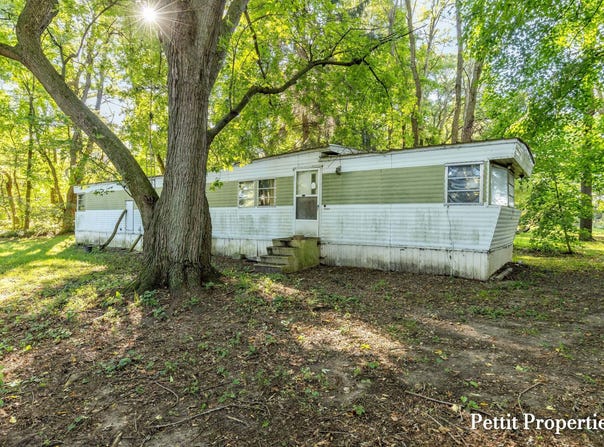 5200 Upton Road, Hastings, MI 49058
