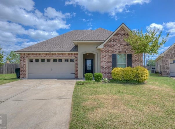 1900 Valdemar Place, Bossier City, LA 71112