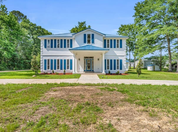 953 Richardson Road, Columbus, MS 39702