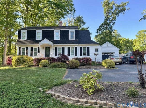 13106 Queensgate Road, Midlothian, VA 23114